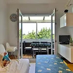 208 Bora Bora Les Bussolleries